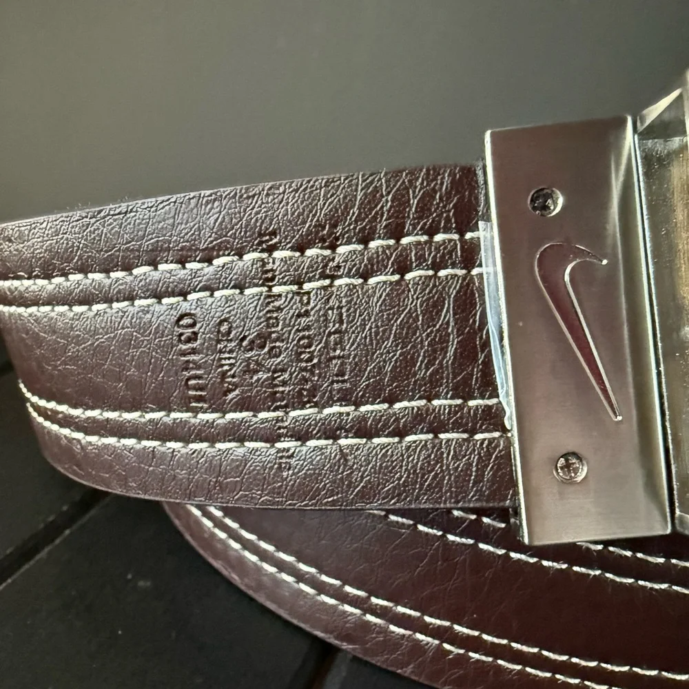 Nike Golf men’s reversible black brown leather belt 34